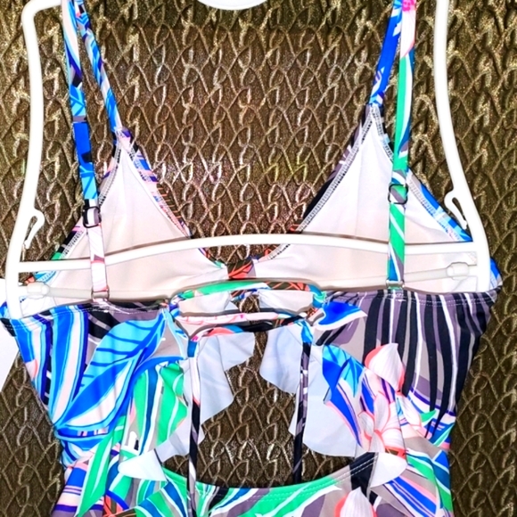 Hurley One Piece Floral Padded Monokini Swimsuit - Picture 8 of 10